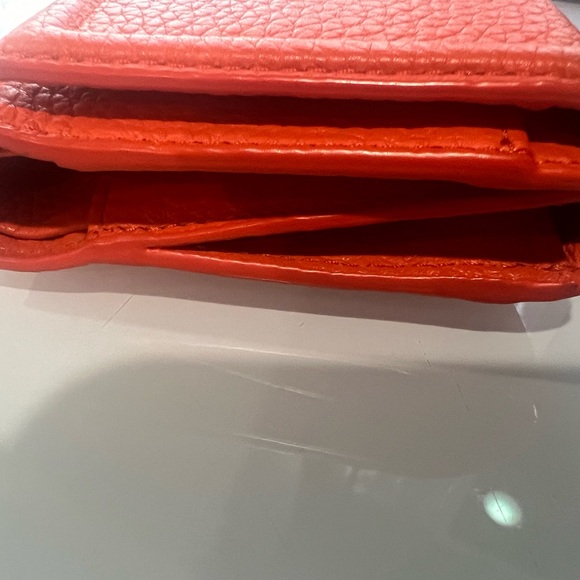 Tory Burch Thea tri fold wallet ORANGE JUICE - Picture 2 of 8